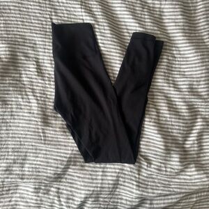 Lululemon High Rise Wunder Under Legging in Black Size 4
